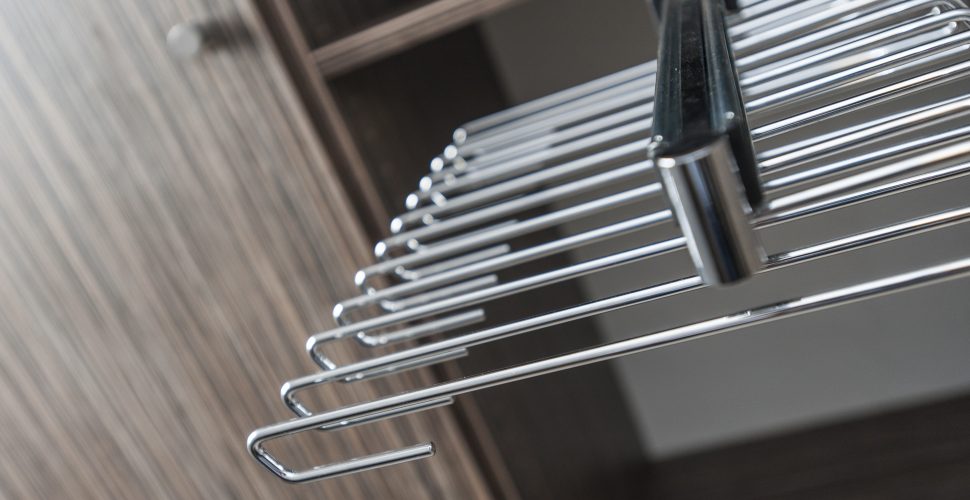 Dressing avec porte pantalon